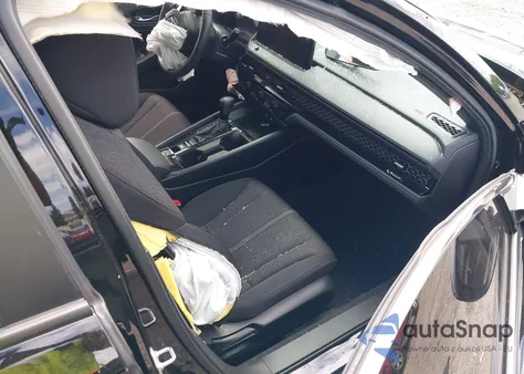 2024 Honda Accord Hybrid Sport z USA, uszkodzony, nr VIN 1HGCY2F51RA075030